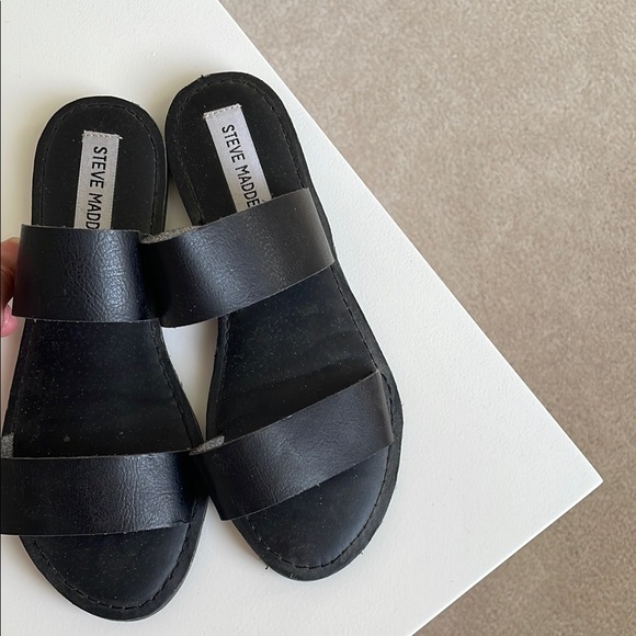 Steve Madden Shoes - Steve Madden Black Minimalist Sandals